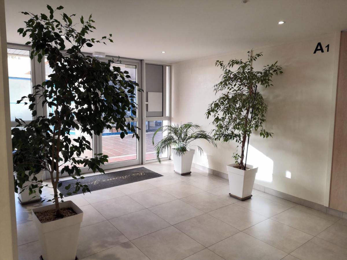2 Pieces Climatise Avec Balcon Dans Le Vieil Antibes, Residence Avec Ascenseur Екстер'єр фото